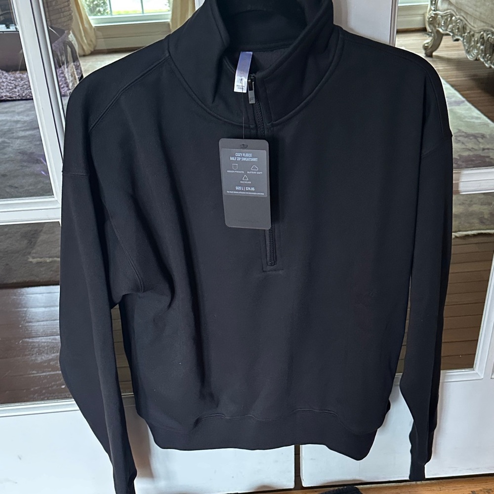 Woman L Fabletics Black Half-Zip Sweatshirt and pants NWT